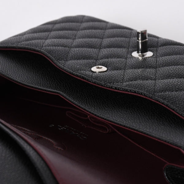 新品同様 CHANEL シャネル マトラッセ25 Wフラップ Wチェーンショルダーバッグ キャビアスキン ゴールド金具 ランダム番台 ブラック 中古 4a006559