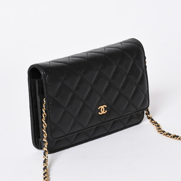 新品同様 CHANEL シャネル チェーンウォレット 長財布 AP0250 27番台 ココマーク キャビアスキン ブラック ゴールド金具 中古 4a006405