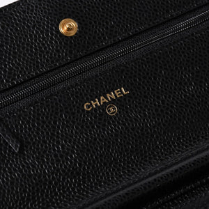 新品同様 CHANEL シャネル チェーンウォレット 長財布 AP0250 27番台 ココマーク キャビアスキン ブラック ゴールド金具 中古 4a006405