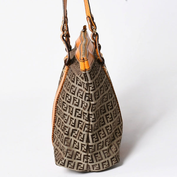 Very good condition FENDI Zucchino tote bag handbag 8BH179 canvas leather brown orange gold hardware used 4a006516