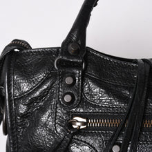 Load the image into the gallery viewer. 極美品 BALENCIAGA バレンシアガ クラシック ミニシティ ナイロン レザー 2WAY ハンドバッグ ショルダーバッグ ブラック 300295 中古 4a006411