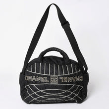 画像をギャラリービューアに読み込む, CHANEL シャネル スポーツライン ナイロン 2WAY ハンドバッグ A32808 10番台 ブラック ココマーク ショルダーバッグ シルバー金具 美品 中古 4a006449