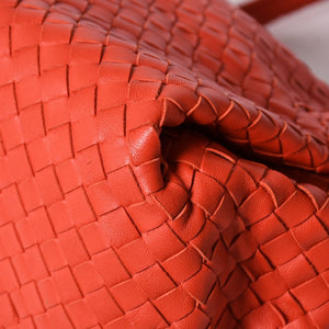 Very Good Condition BOTTEGAVENETA Bottega Veneta Handbag Intrecciato B064D5328B Red Matte Black Hardware Used 4a006519