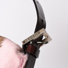 Load the image into the gallery viewer. 極美品 FENDI フェンディ マンマバケット ワンショルダーバッグ ハラコ 26424 ピンク ブラウン 中古 4a006404
