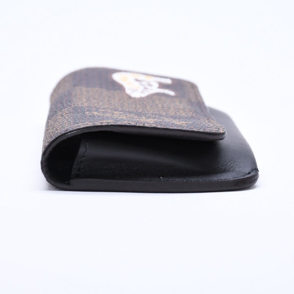 極美品 LOUIS VUITTON×NIGO ルイヴィトン ニゴ エテュイ リュネット ウッディー メガネケース GI0497 ブラウン シルバー金具 中古 4a006455