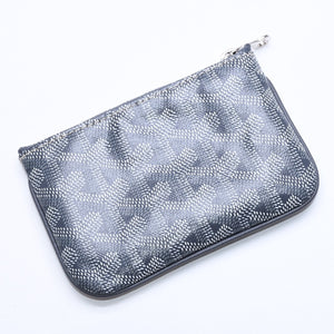 新品同様品 GOYARD ゴヤール コインケース Senat Nano Key Pouch セナ ナノ キーポーチ グレー シルバー金具 中古 4a006476