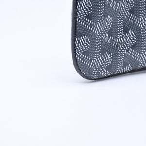 新品同様品 GOYARD ゴヤール コインケース Senat Nano Key Pouch セナ ナノ キーポーチ グレー シルバー金具 中古 4a006476