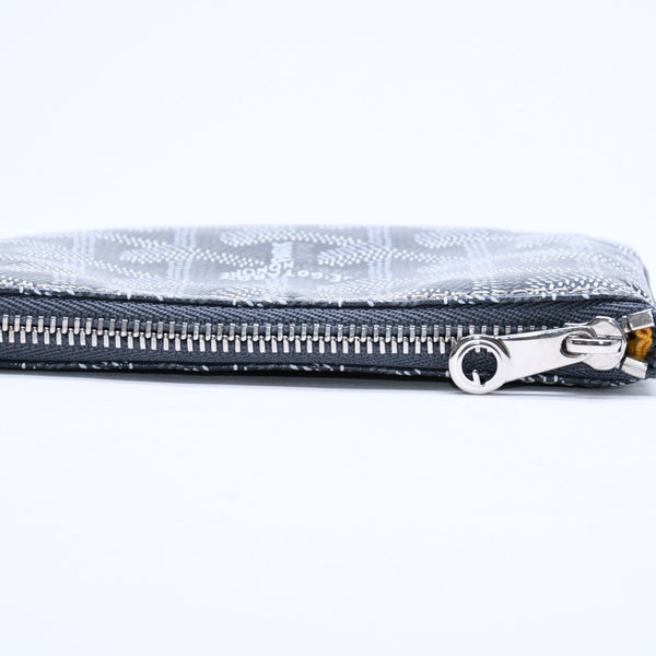新品同様品 GOYARD ゴヤール コインケース Senat Nano Key Pouch セナ ナノ キーポーチ グレー シルバー金具 中古 4a006476