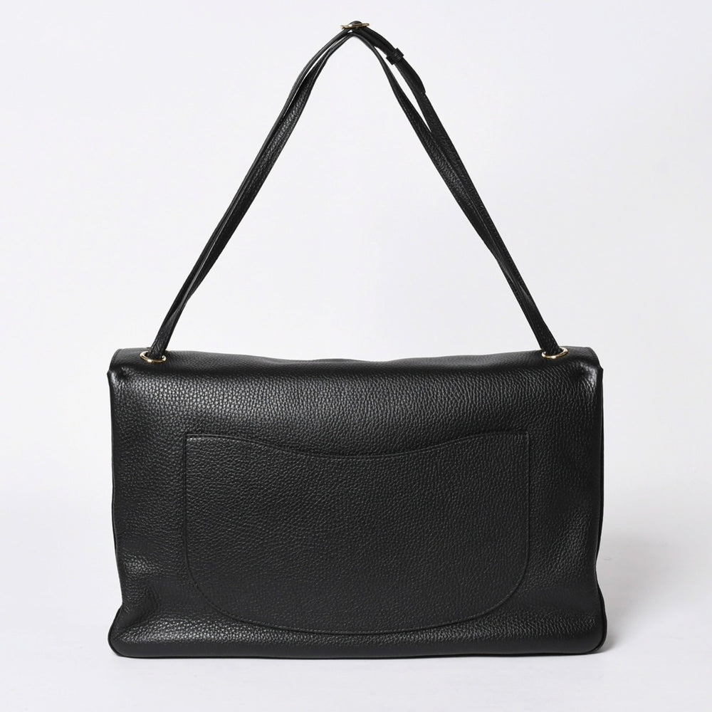 New and unused 26 years CHANEL Maxi handbag Random number AS6231 Coco mark Grain calfskin Black Gold hardware Used 4a006556