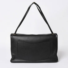 Load the image into the gallery viewer. 新品未使用 26年 CHANEL シャネル マキシハンドバッグ ランダム番台 AS6231 ココマーク グレインカーフスキン ブラック ゴールド金具 中古 4a006556