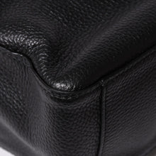 Load the image into the gallery viewer. 新品未使用 26年 CHANEL シャネル マキシハンドバッグ ランダム番台 AS6231 ココマーク グレインカーフスキン ブラック ゴールド金具 中古 4a006556