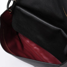 Load the image into the gallery viewer. 新品未使用 26年 CHANEL シャネル マキシハンドバッグ ランダム番台 AS6231 ココマーク グレインカーフスキン ブラック ゴールド金具 中古 4a006556