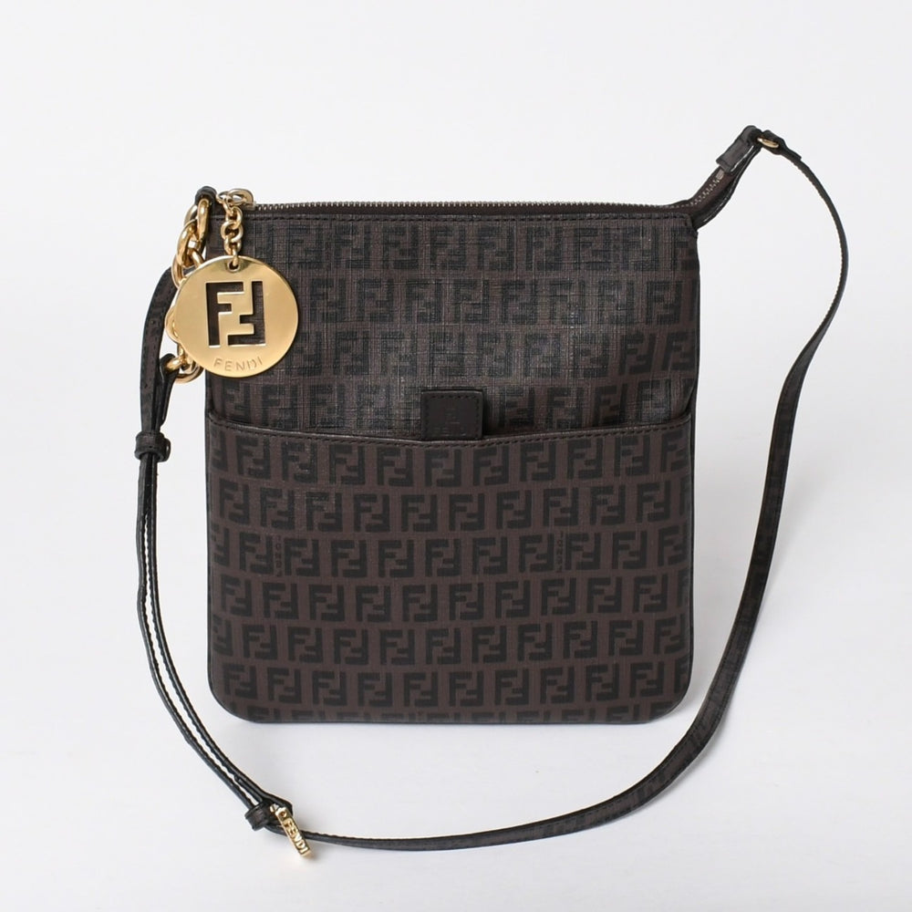 極美品 FENDI フェンディ ズッキーノ ショルダーバッグ FFロゴ イタリア製 PVC ブラウン ゴールド金具 中古 4a006501
