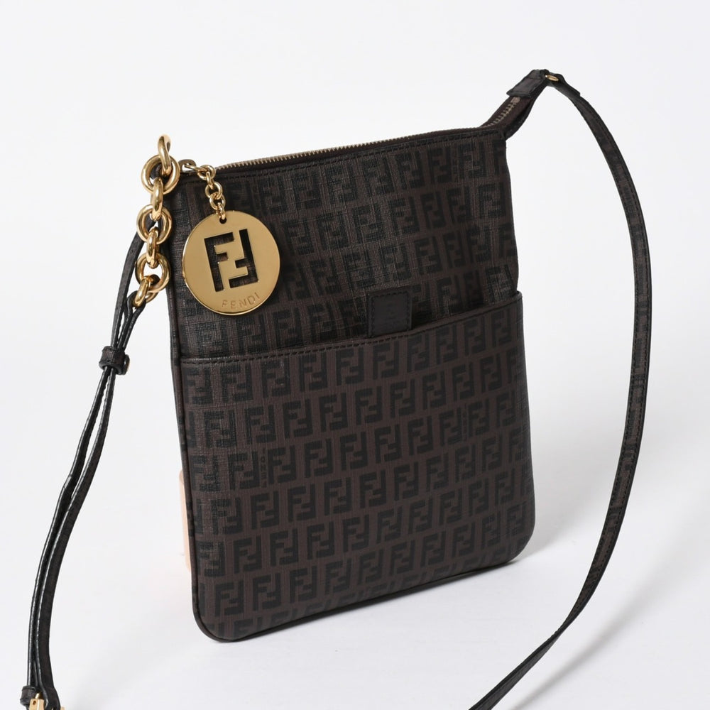 極美品 FENDI フェンディ ズッキーノ ショルダーバッグ FFロゴ イタリア製 PVC ブラウン ゴールド金具 中古 4a006501