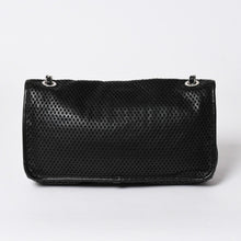 将图片加载到图库查看器中。 極美品 CHANEL シャネル フレンチリビエラ パンチング Sフラップ Sチェーンチェーンショルダーバッグ ブラック カーフ ココマーク シルバー金具 シリアル不鮮明 中古 4a006451