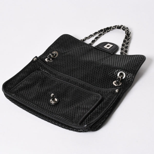 極美品 CHANEL シャネル フレンチリビエラ パンチング Sフラップ Sチェーンチェーンショルダーバッグ ブラック カーフ ココマーク シルバー金具 シリアル不鮮明 中古 4a006451
