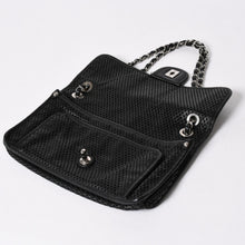 将图片加载到图库查看器中。 極美品 CHANEL シャネル フレンチリビエラ パンチング Sフラップ Sチェーンチェーンショルダーバッグ ブラック カーフ ココマーク シルバー金具 シリアル不鮮明 中古 4a006451
