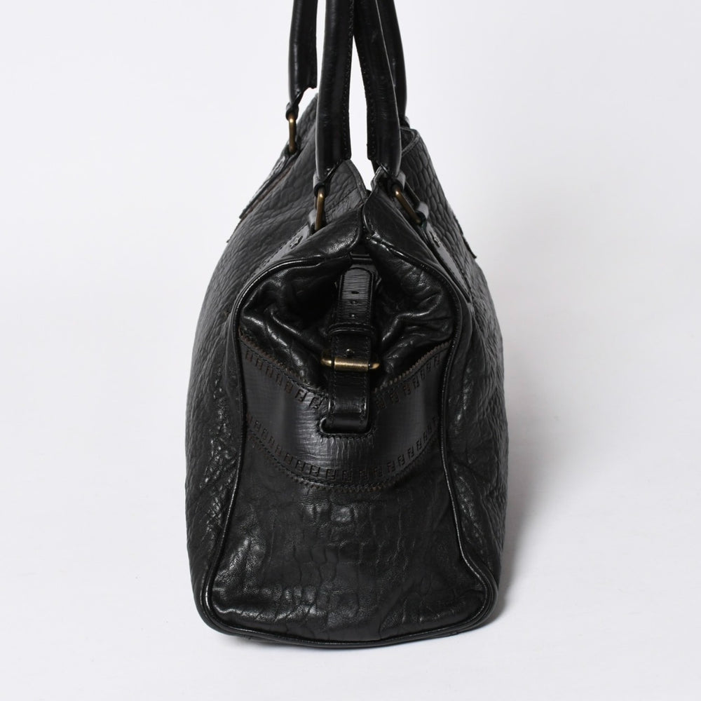 極美品 FENDI フェンディ エトニコ ハンドバッグ ズッカ FFロゴ ブラック レザー アンティークゴールド金具 中古 4a006517