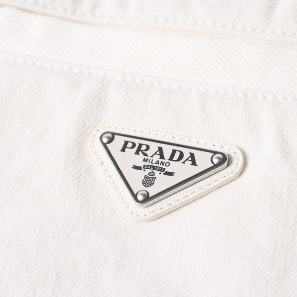 極美品 PRADA プラダ ホワイトデニム バミューダショーツ GEP404 ハーフショーツ ハーフパンツ メタルプレート Mサイズ シルバー金具 中古 4a006362