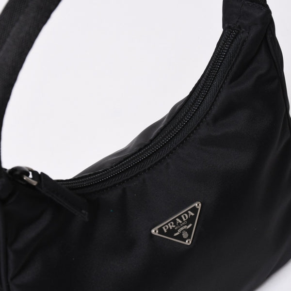 PRADA プラダ ホーボー ハンドバッグ MV515 トライアングルロゴ 三角ロゴプレート ナイロン ブラック 美品 中古 4a006506