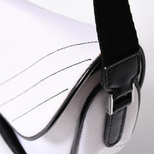 Load the image into the gallery viewer. 極美品 Christian Dior クリスチャンディオール サドルバッグ ショルダーバッグ RU0012 ナイロンキャンバス パテント ガリアーノ期 中古 4a004774