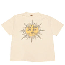 将图片加载到图库查看器中。 SAINT Mxxxxxx セントマイケル × カクタスプラントフリーマーケット SP SS TEE SUN SM-YS1-0000-C02 ホワイト XLサイズ ヴィンテージ加工 美品 中古 4a006550