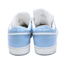 Load the image into the gallery viewer. PRADA プラダ スニーカー ダウンタウン レザー トライアングルロゴ 靴 ホワイト ブルー 2EE364 サイズ11 美品 中古 4a006552