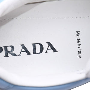 PRADA プラダ スニーカー ダウンタウン レザー トライアングルロゴ 靴 ホワイト ブルー 2EE364 サイズ11 美品 中古 4a006552