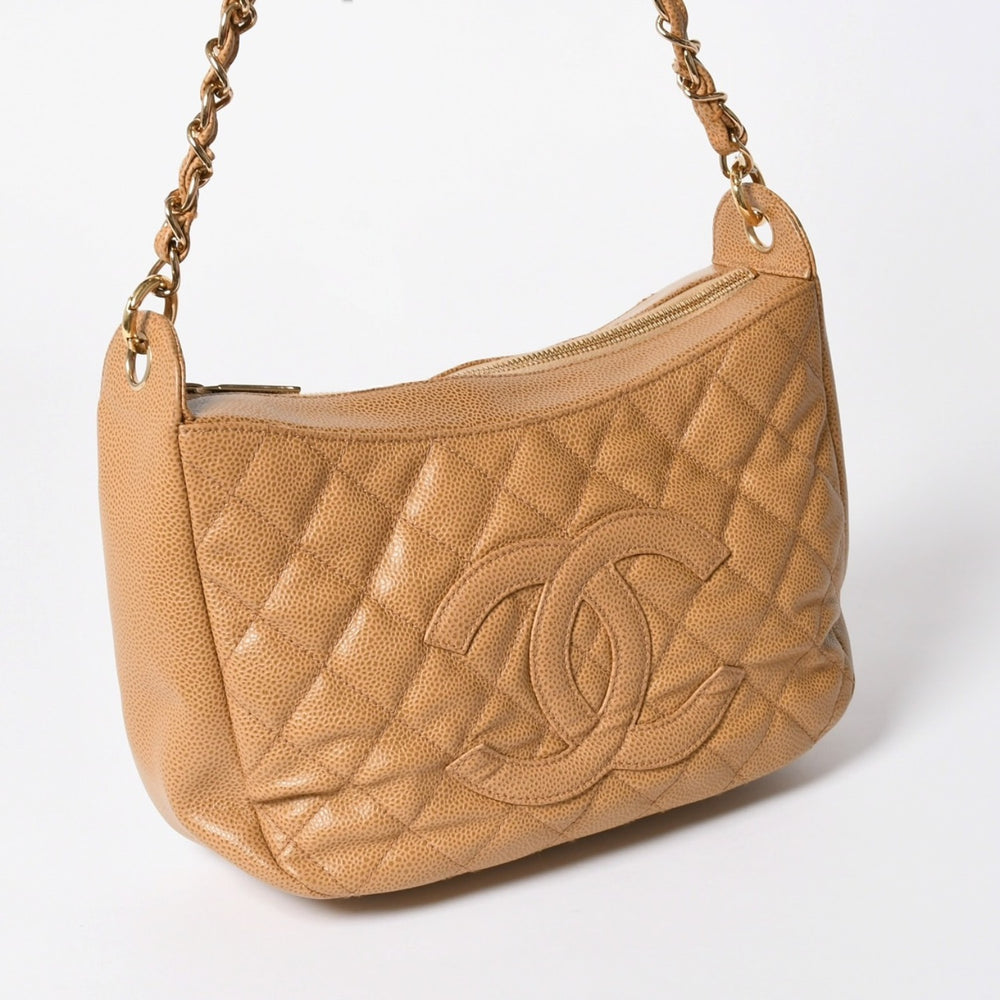 極美品 CHANEL シャネル チェーンワンショルダーバッグ 8番台 ココマーク パッチ キャビアスキン ベージュ ゴールド金具 中古 4a006583