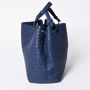 極美品 BOTTEGA VENETA ボッテガヴェネタ ガルダ イントレチャート トートバッグ レザー ネイビー ブルー 179320 中古 4a006677