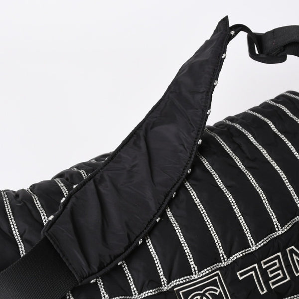 極美品 CHANEL シャネル スポーツライン ナイロン メッセンジャーバッグ A32807 キルティング 10番台 ブラック ココマーク 中古 4a006584