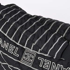 極美品 CHANEL シャネル スポーツライン ナイロン メッセンジャーバッグ A32807 キルティング 10番台 ブラック ココマーク 中古 4a006584