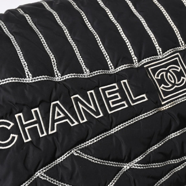 極美品 CHANEL シャネル スポーツライン ナイロン メッセンジャーバッグ A32807 キルティング 10番台 ブラック ココマーク 中古 4a006584