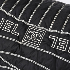 極美品 CHANEL シャネル スポーツライン ナイロン メッセンジャーバッグ A32807 キルティング 10番台 ブラック ココマーク 中古 4a006584