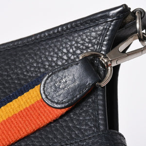 極美品 HERMES エルメス EVELYNE TPM エヴリン TPM ショルダーバッグ T刻印 トリヨンクレマンス ブラック 2015年製 シルバー金具 中古 4a006777