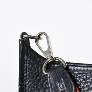 極美品 HERMES エルメス EVELYNE TPM エヴリン TPM ショルダーバッグ T刻印 トリヨンクレマンス ブラック 2015年製 シルバー金具 中古 4a006777