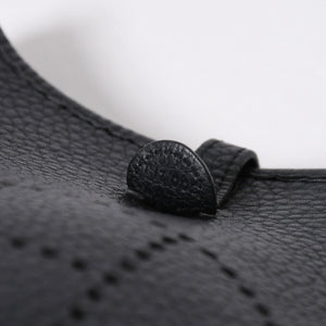 極美品 HERMES エルメス EVELYNE TPM エヴリン TPM ショルダーバッグ T刻印 トリヨンクレマンス ブラック 2015年製 シルバー金具 中古 4a006777