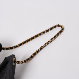 極美品 CHANEL シャネル シャネル25 ミニ ハンドバッグ AS5631 ランダム番台 ココマーク キャビアスキン ブラック ゴールド金具 中古 4a006590