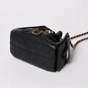 極美品 CHANEL シャネル シャネル25 ミニ ハンドバッグ AS5631 ランダム番台 ココマーク キャビアスキン ブラック ゴールド金具 中古 4a006590
