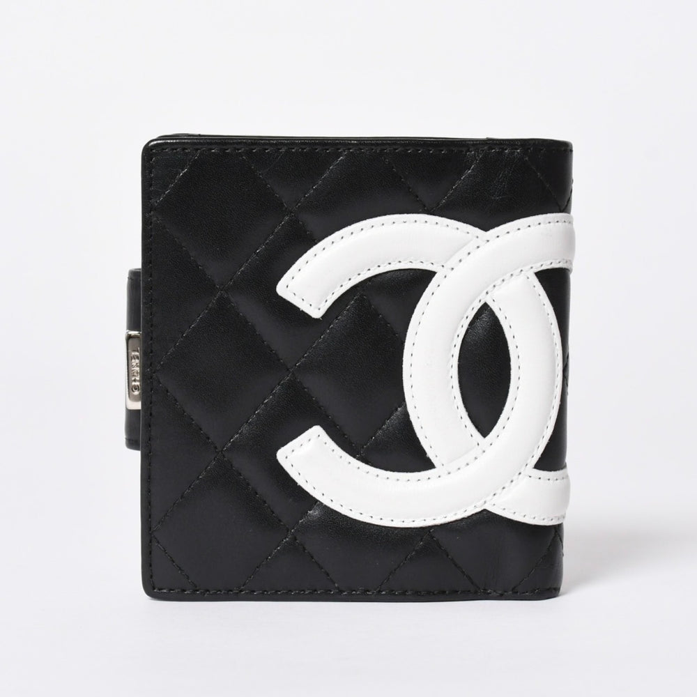 極美品 CHANEL シャネル カンボンライン 二つ折り財布 A26720 9番台 ココマーク カーフスキン がま口 ブラック シルバー金具 中古 4a006607