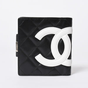 極美品 CHANEL シャネル カンボンライン 二つ折り財布 A26720 9番台 ココマーク カーフスキン がま口 ブラック シルバー金具 中古 4a006607