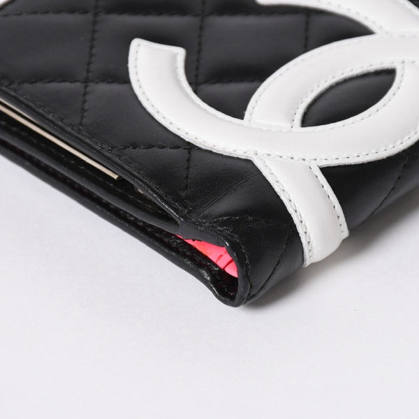 極美品 CHANEL シャネル カンボンライン 二つ折り財布 A26720 9番台 ココマーク カーフスキン がま口 ブラック シルバー金具 中古 4a006607