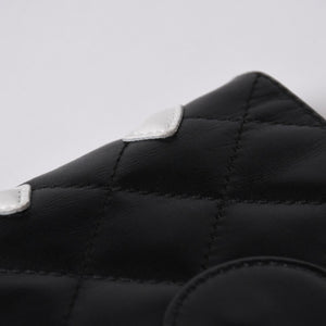 極美品 CHANEL シャネル カンボンライン 二つ折り財布 A26720 9番台 ココマーク カーフスキン がま口 ブラック シルバー金具 中古 4a006607
