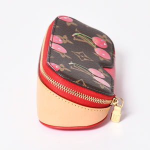新品同様 LOUIS VUITTON ルイヴィトン LV × TM サングラス ポーチ GM サングラスケース GI1332 モノグラム チェリー 村上隆 中古 4a006611