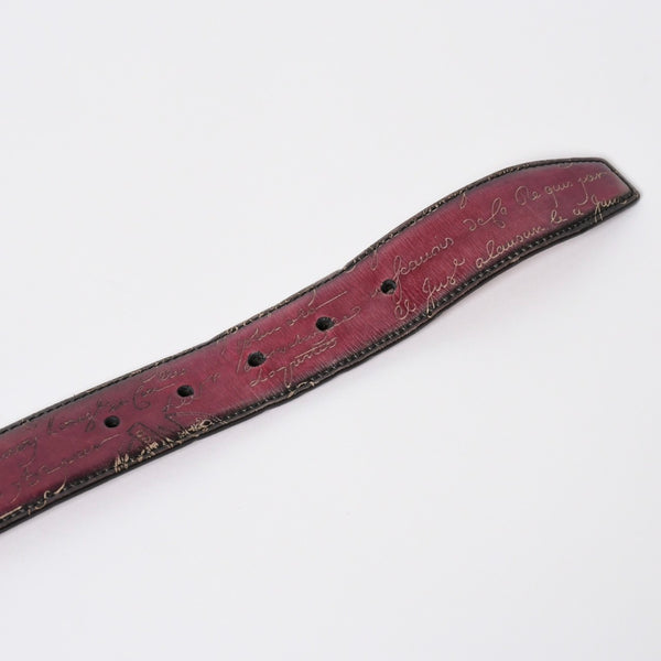 極美品 Berluti ベルルッティ エッセンスライン スクリット カリグラフィ レザーベルト 全長約99.5cm ワインレッド 中古 4a006635
