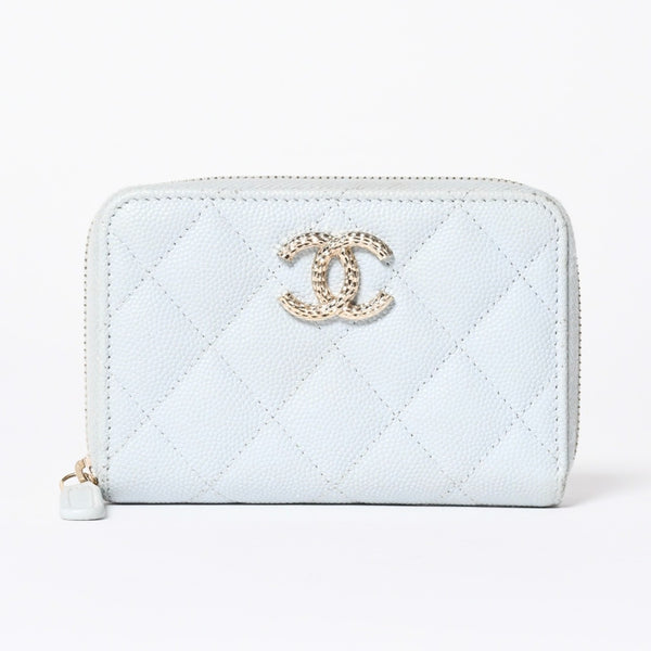 CHANEL シャネル ラウンドジップ ウォレット 財布 ランダム番台 ココマーク キャビアスキン ライトブルー ゴールド金具 美品 中古 4a006610