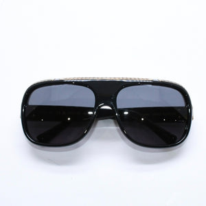 極美品 LOUIS VUITTON ルイヴィトン 1.0 ミリオネア サングラス アイウェア Z2516U サイズ63□16 140モノグラム ブラック 中古 4a006626