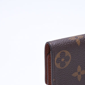 極美品 LOUIS VUITTON ルイヴィトン ミュルティクレ6 キーケース M62630 モノグラムキャンバス 6連キーフック 中古 4a006619