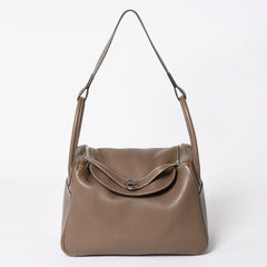 HERMES エルメス 2WAYバッグ リンディ30 エトゥープ A刻印 トリヨンクレマンスシルバー金具 美品 中古 4a006656