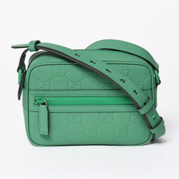 新品同様品 GUCCI グッチ ショルダーバッグ GGラバーエフェクト ミニ ショルダーバッグ ラバーグリーン グリーン 771321 中古 4a006672